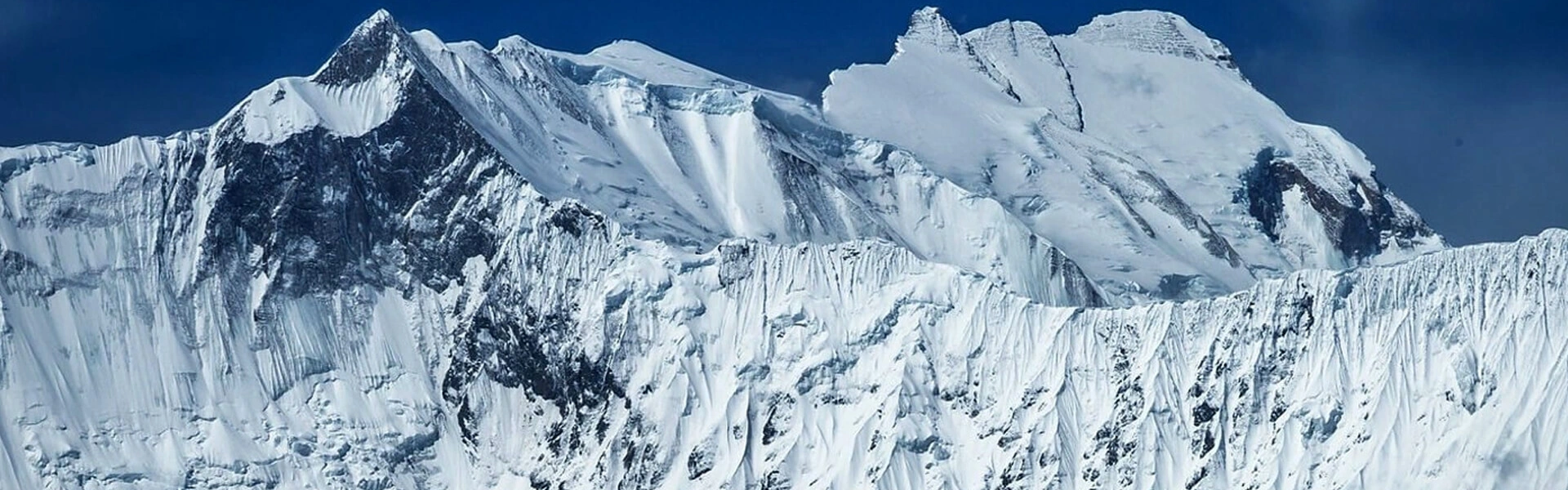 Mountain views on the Annapurna Base Camp Trekking and Hiking in Nepal