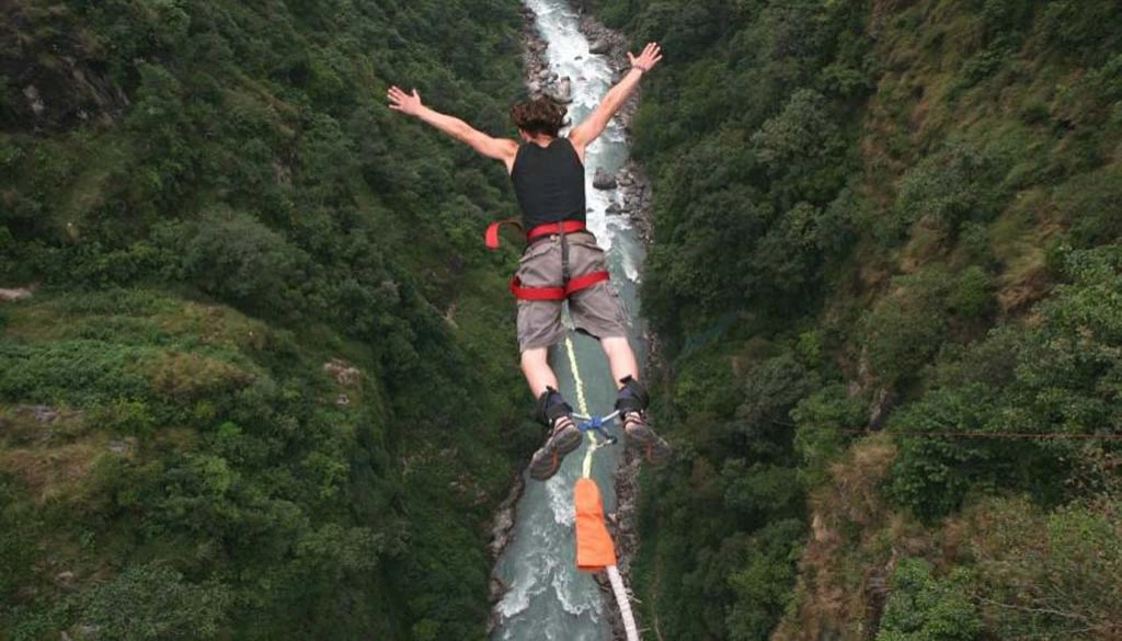 Bungee Jumping Adventure Tour