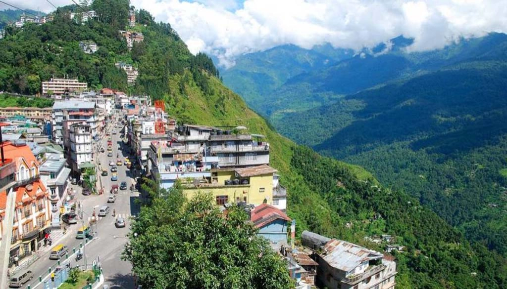 Darjeelin Kalimpong Gangtok Pelling