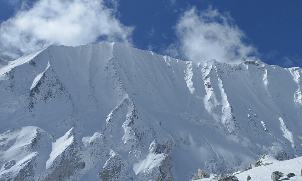 Manaslu circuit trek