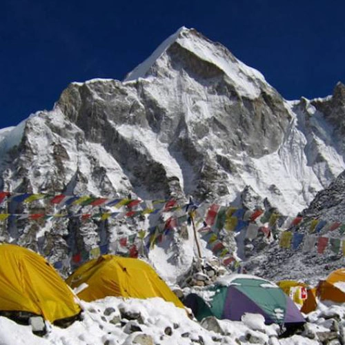 Everest Base Camp and Gokyo Lakes( with 3 High passes)-17 day