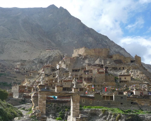 Narphu Valley Trek
